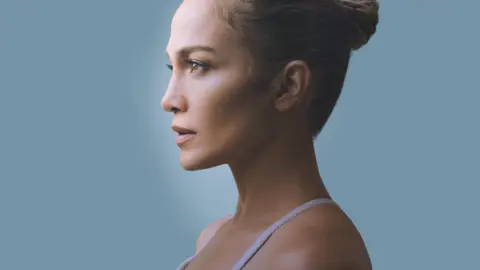 Imagen promocional de Jennifer Lopez: Medio tiempo. / Netflix