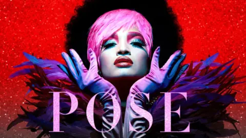P&oacute;ster oficial de Pose. / Disney Plus