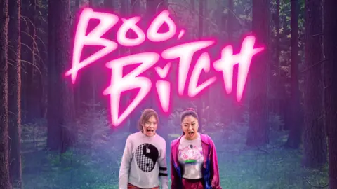 P&oacute;ster oficial de Boo Bitch. / Mundiario