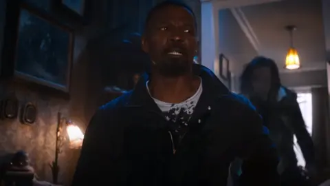 Jamie Foxx en la pel&iacute;cula Day Shift. / RRSS.