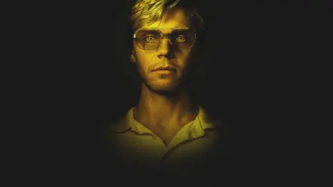 Evan Peters trabaj&oacute; previamente con Ryan Murphy en American Horror Story. / Netflix