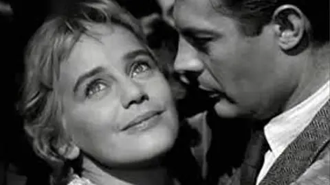 Fotograma de la "Noches blancas", de Luchino Visconti