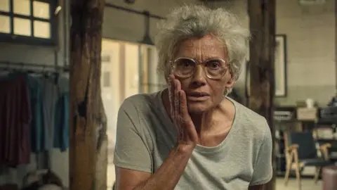 Bonita, pel&iacute;cula.  Netflix
