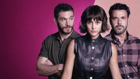 Si lo hubiera sabido, serie.  Netflix