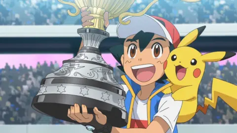 Ash y Pikachu campeones. / Cuenta oficial de Netflix en twitter