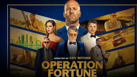 Operaci&oacute;n Fortune el gran enga&ntilde;o p&oacute;ster oficial / Diamond films