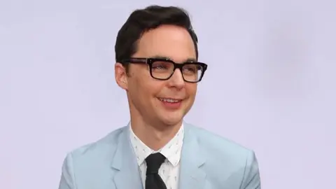 Jem Persons, actor / Hola