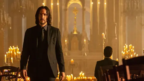 Keanu reeves vuelve a conquistar al mundo en el estreno de John Wick Cap. 4 / Lionsgate
