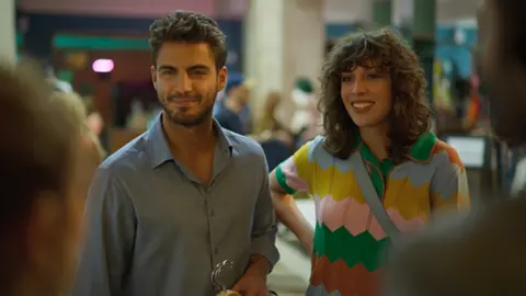 M&aacute;s de Valeria en la tercera temporada / Netflix