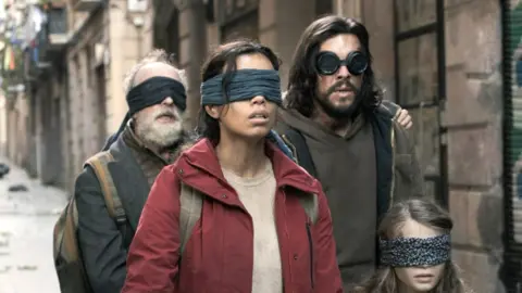 Bird Box Barcelona. / Netflix