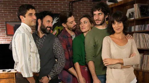 Elenco de Litus./ RRSS