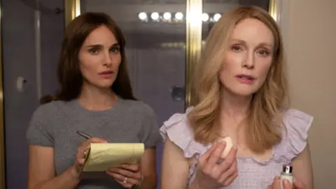 Julianne Moore y Natalie Portman. / Diamond Films
