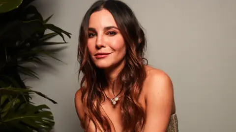 Martha Higareda cumple 40 a&ntilde;os. / IMDb