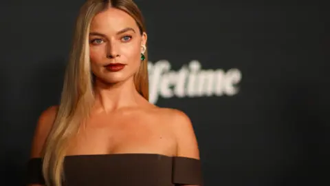 Margot Robbie en el evento Power of Women Los Angeles. / RRSS