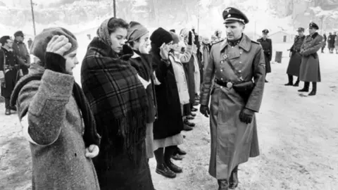 Una escena de la Lista de Schindler. / RR SS