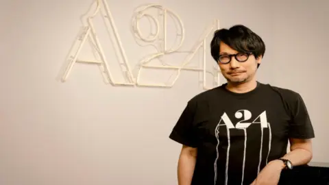 Hideo Kojima en colaboraci&oacute;n con A24. / RRSS