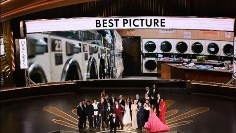 Todo a la vez en todas partes, ceremonia de los Oscar 2023. /IMDb