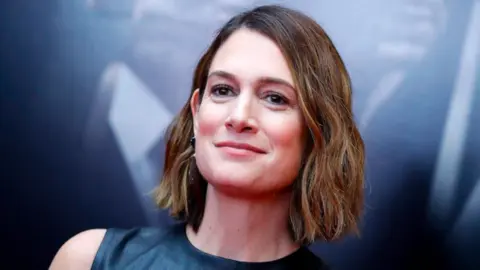 Gillian Flynn. / IMDb