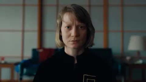 Mia Wasikowska en Club Zero. / Film Movement