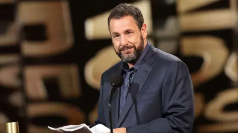 Adam Sandler en los People's Choice Awards. / RRSS
