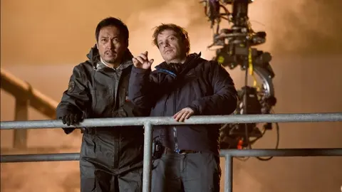 Gareth Edwards en la película de Godzilla. / IMDb