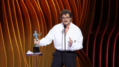 Pedro Pascal, SAG Awards. / RRSS