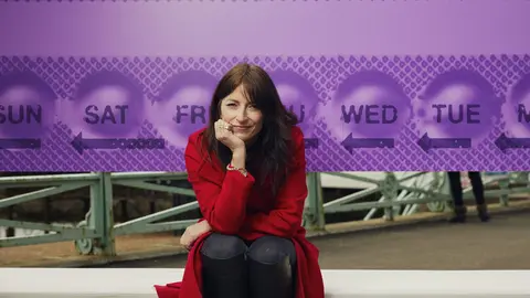 La presentadora Davina McCall en el documental La p&iacute;ldora anticonceptiva. / Movistar Plus+