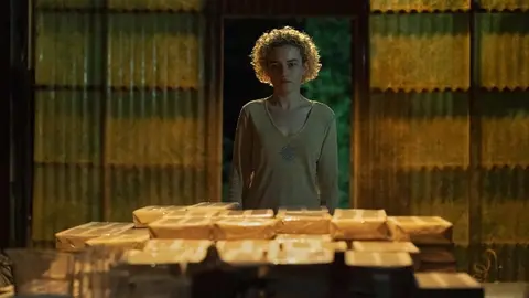 Julia Garner, actriz. / IMDb
