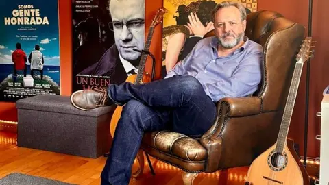 Sergio Moure de Oteyza en su estudio A Coru&ntilde;a. / Autor.