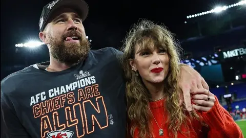 Travis Kelce y Taylor Swift. / IMDb