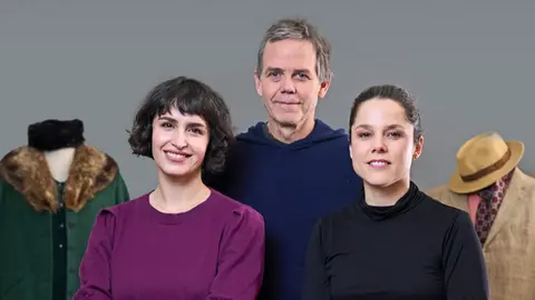 Francisca Alegr&iacute;a, Fernanda Urrejola y Andr&eacute;s Wood presentando La casa de los esp&iacute;ritus. / Prime Video