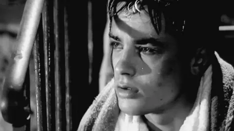 Alain Delon en Rocco y sus hermanos (1960). / Fotograma