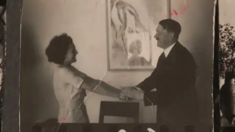 Riefenstahl. / RRSS