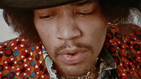 Jimi Hendrix, m&uacute;sico. / IMDb