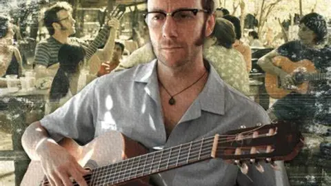 Fotograma de "La estrella azul". con Pepe Lorente en el papel Mauricio Aznar