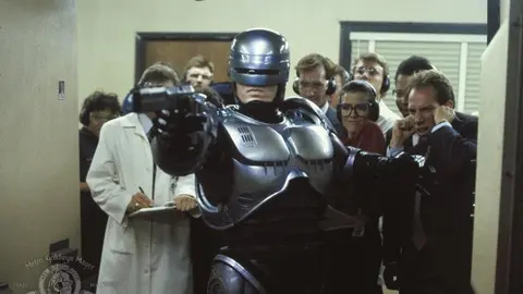 Robocop, pel&iacute;cula. / IMDb