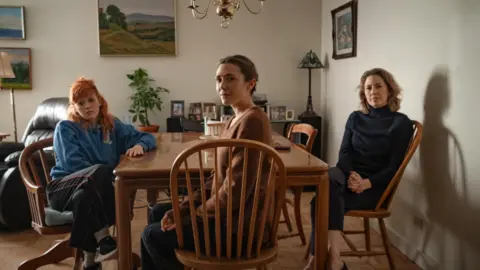 Las tres hijas. / Netflix
