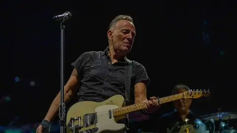 Bruce Springsteen and the E Street Band: Diarios de carretera, documental. / IMDb
