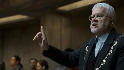 Tim Robbins en Silo / IMDb