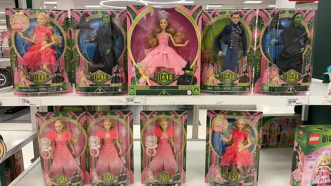 mattel-wicked-lp-main-241110-036c44