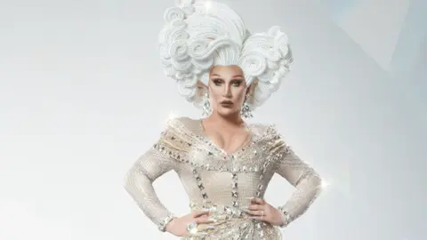 The Vivienne. / RRSS