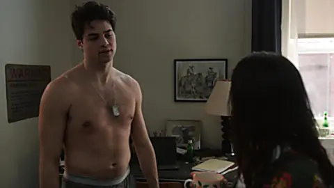 Noah Centineo en El nuevo empleado. / Netflix