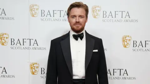Jack Lowden. / RRSS