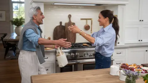With Love, Meghan temporada 2. / Netflix
