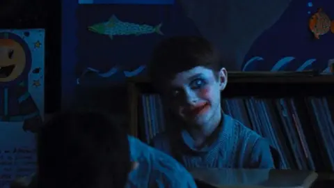 Weapons. / Warner Bros.