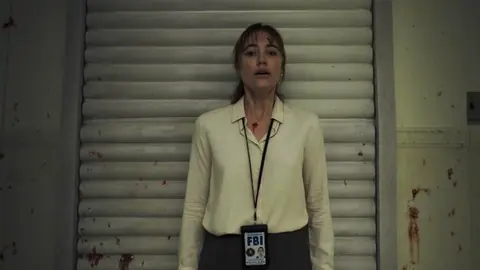 La mano que mece la cuna, pel&iacute;cula. / IMDb