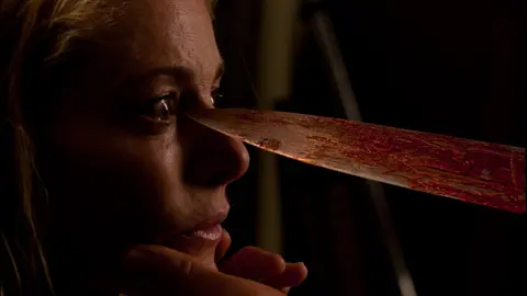 Los ojos de Julia, pel&iacute;cula. / IMDb