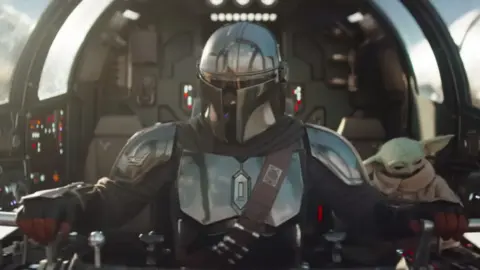 The Mandalorian and Grogu. / RRSS