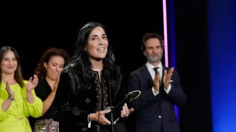 Alauda Ruiz de Azua, Concha de Oro a la mejor película (Los Domingos). / Iñaki Luis - SSIFF