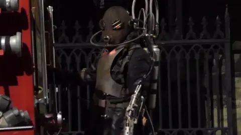 Brendan Fraser en Batgirl. / RRSS